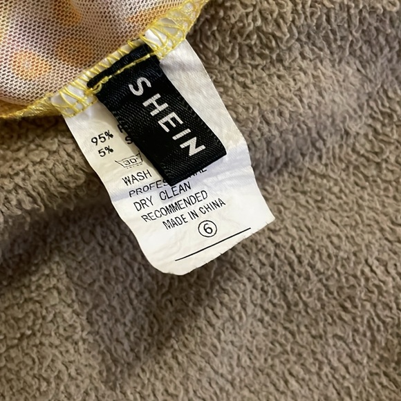 5/$10 mesh/lace yellow crop top - Picture 3 of 4